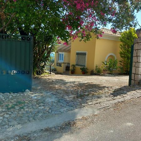 Olea Home Agia Pelagia Chlomou Екстер'єр фото